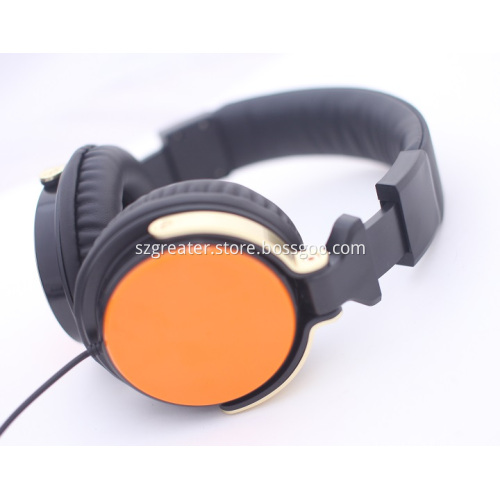 Hot selling wholesale best affordable over wired headphones